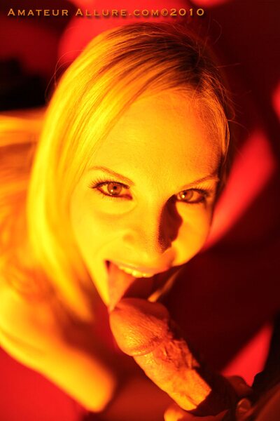 Gorgeous Aimee Addison - photo 10