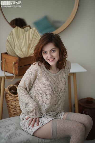 Amour Angels Presenting Suzy - photo 03