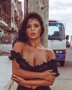 Demi Rose Nude Pictures