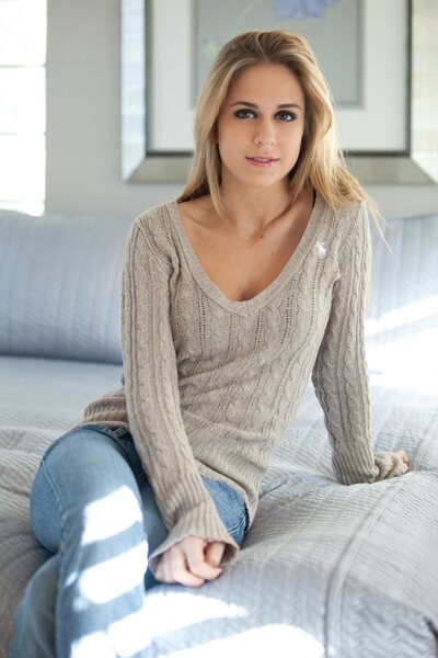 Adorable Cassidy Cole - photo 00
