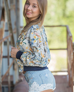 Linda A The Old Factory By Femjoy