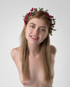 Sophia A Haarkranz By Femjoy
