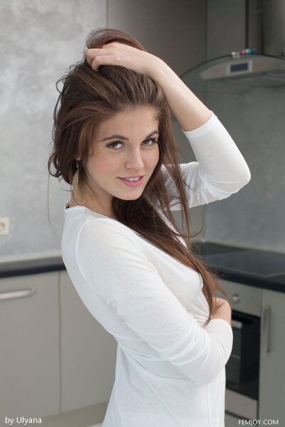 Lena K Femjoy Premiere - photo 00