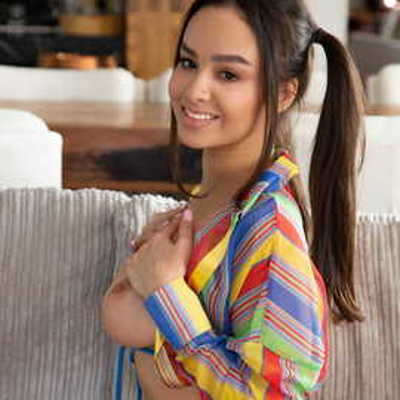 Astrid Herrara profile picture