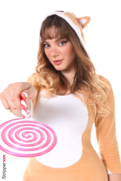 Paola Hard Sexy Candy Pop By IStripper - photo 03