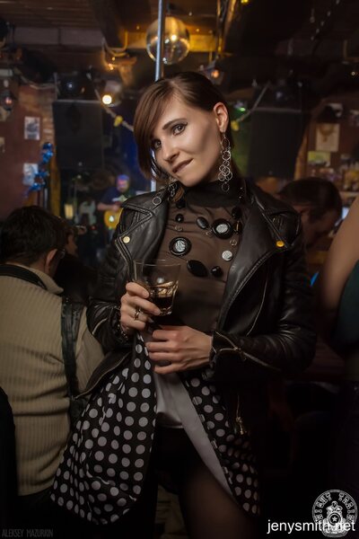 Jeny Smith From A Party - photo 09