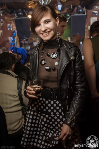 Jeny Smith From A Party - photo 13