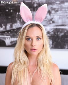 Vinna Reed By Karups PC