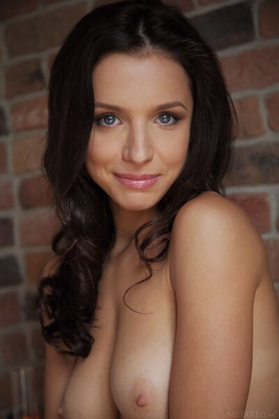 Gillian B Erotica - photo 10