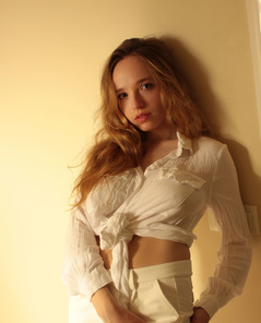 Rinna Ly Lady In White By Met Art
