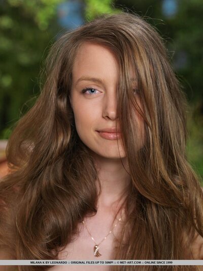 Milana K In A Garden - photo 14