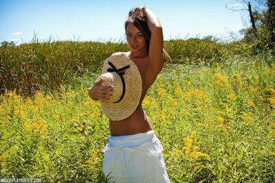 Nikki Sims Summer Breeze - photo 03