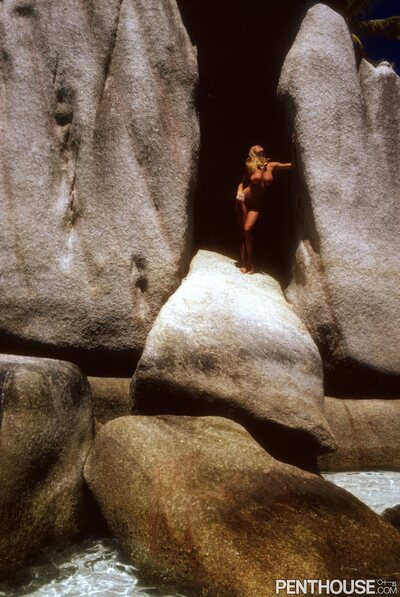Muriel Rousseau Penthouse Pet For April 1982 - photo 06