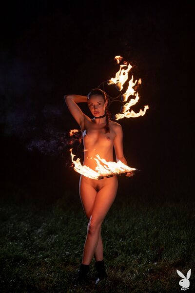 Elilith Noir Playing With Fire By Playboy - photo 05