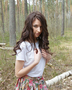 Laura Striptease Outdoor By Showy Beauty