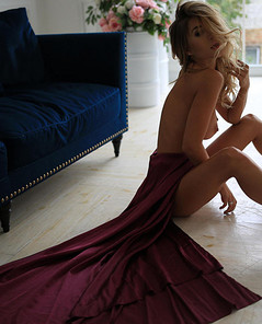 DaleeQ 262 By StasyQ