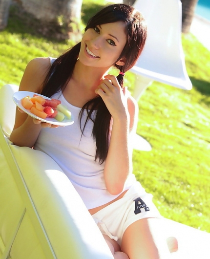 Catie Minx outdoors