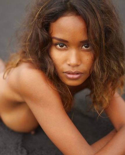 Putri Provocative Picturesque By Hegre