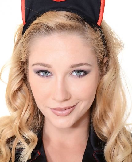 Genevieve Gandi Sexual Therapy By IStripper