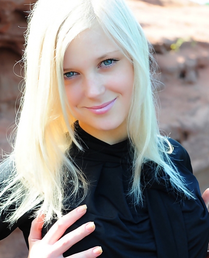 Lesia Terra Nova By Amour Angels