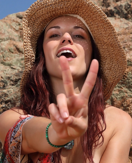 Elena Generi V Drop By MPL Studios