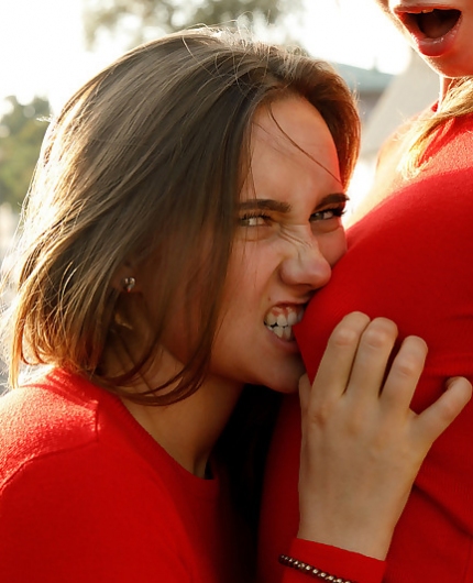 Disha And Alevtina In A Red State By Zishy