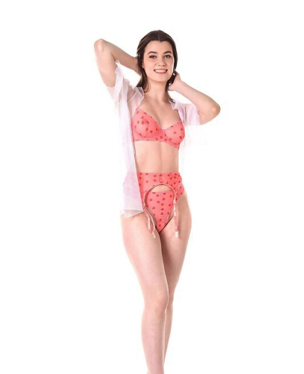 Danna Playful Striptease In Pink Lingerie Soft Set