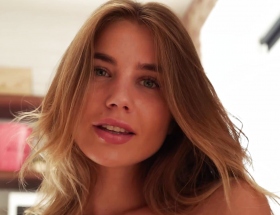 Video Lola Krit Kitchen Pranks By Met Art