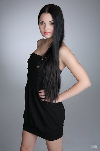 Celeste T W4B Casting - photo 01