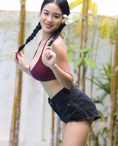 Kahlisa The Fun By The Pool By Watch 4 Beauty