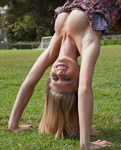 Lauren Clare By Zishy