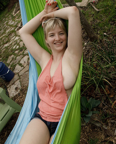 Vicky Chandler Cats Are Shy By Zishy