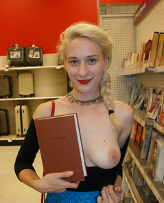 Leisel Bonnke The Seasonal Aisle By Zishy